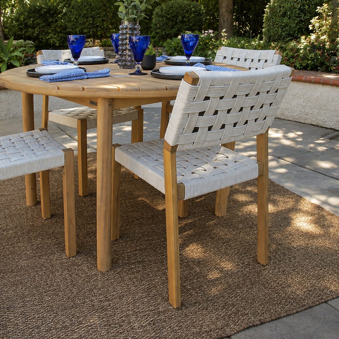 Al Fresco Dining